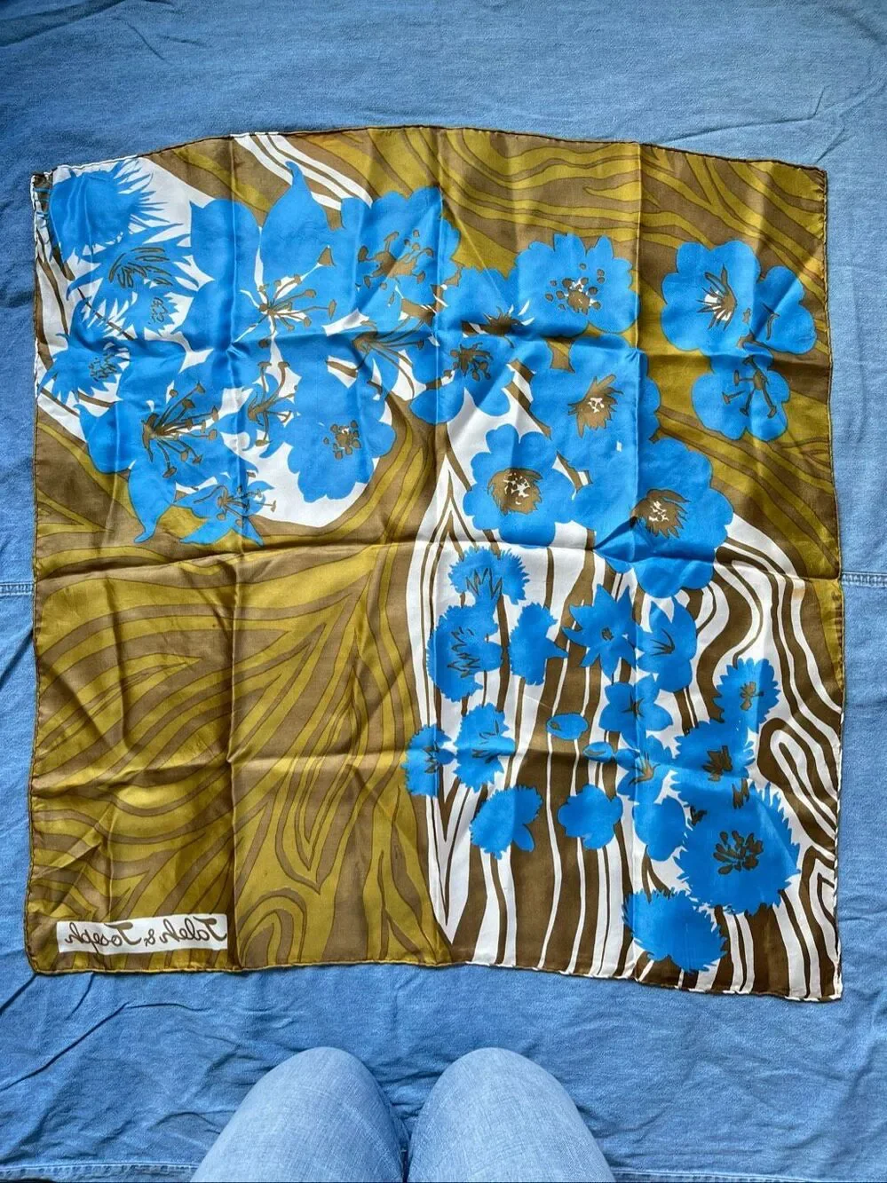 VTG Jaleh & Joseph 30” Silk Floral Abstract Art Scarf Hand Rolled Stitched Edges